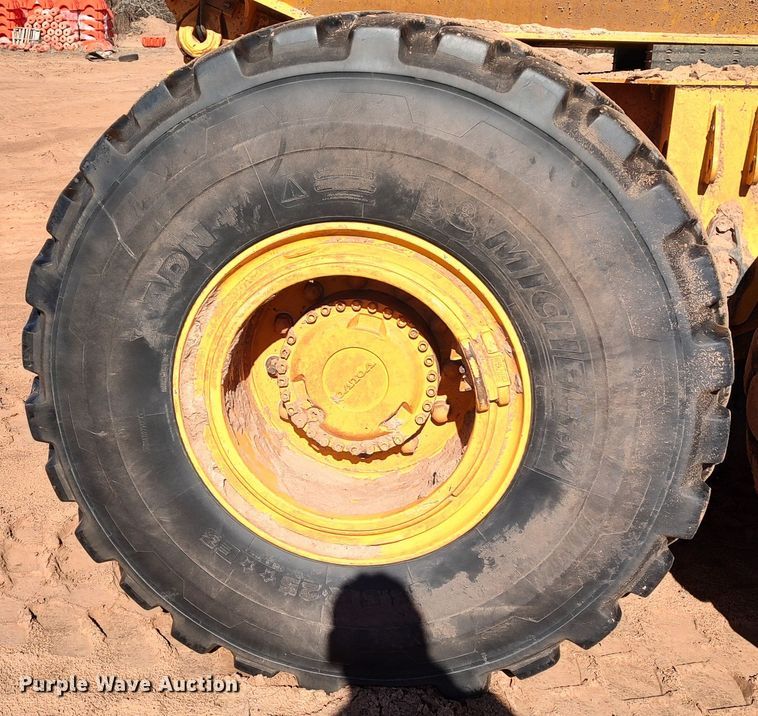 image for item LA9303 2015 Volvo A25G  haul truck