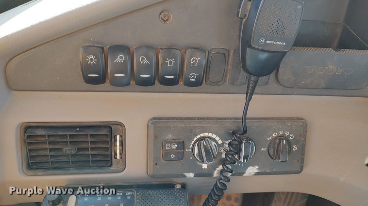 image for item LA9304 2019 Volvo A25G  haul truck