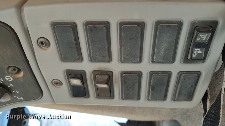 image for item LA9305 2003 Caterpillar 980G Series II  wheel loader