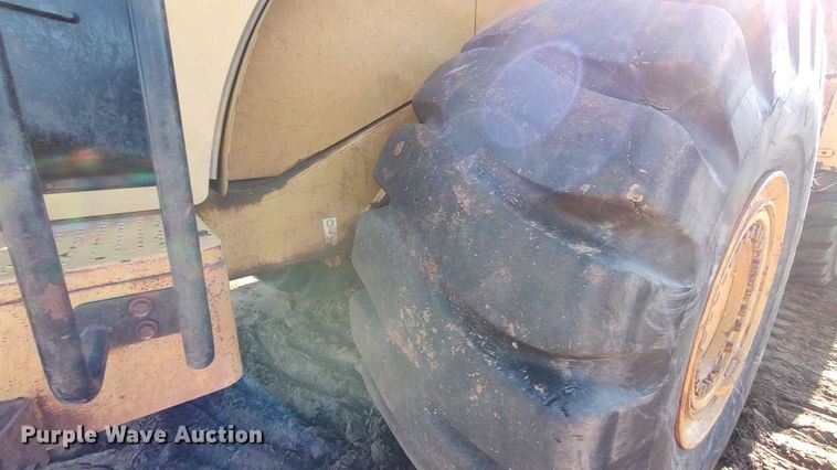 image for item LA9305 2003 Caterpillar 980G Series II  wheel loader