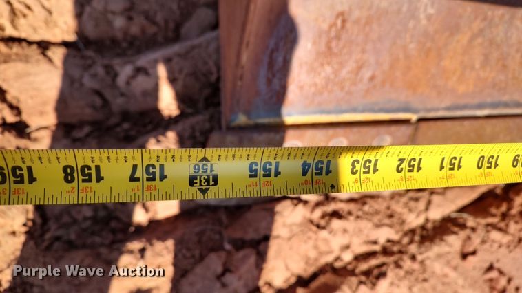 image for item LA9306 2004 Caterpillar D6R LGP Series II  dozer