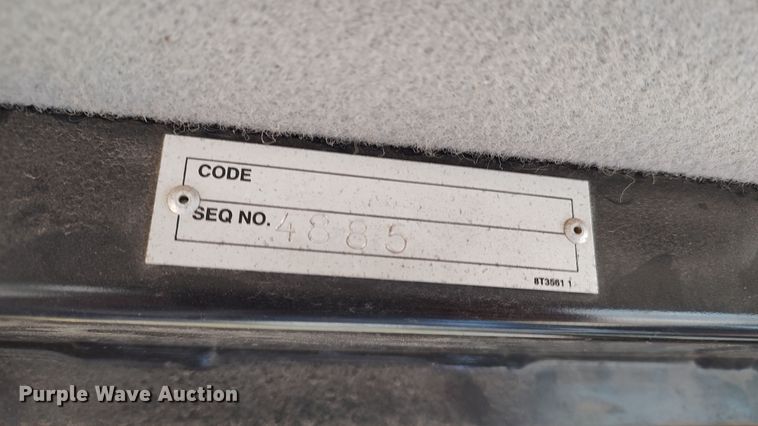 image for item LA9306 2004 Caterpillar D6R LGP Series II  dozer