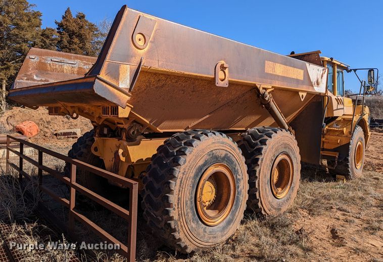 image for item LA9311 2008 Volvo A25E  haul truck