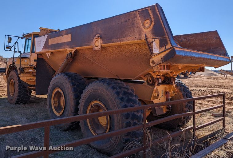 image for item LA9311 2008 Volvo A25E  haul truck