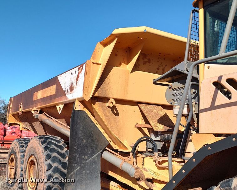 image for item LA9311 2008 Volvo A25E  haul truck