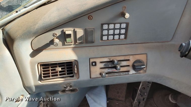 image for item LA9311 2008 Volvo A25E  haul truck