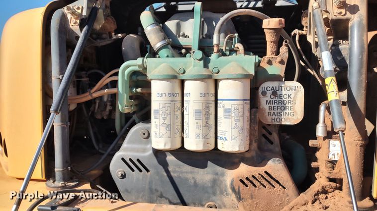 image for item LA9311 2008 Volvo A25E  haul truck