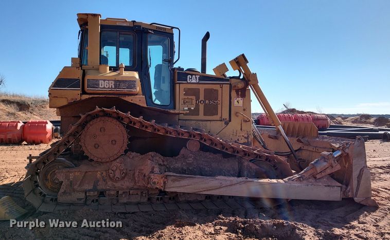 image for item LA9313 2004 Caterpillar D6R LGP Series II  dozer
