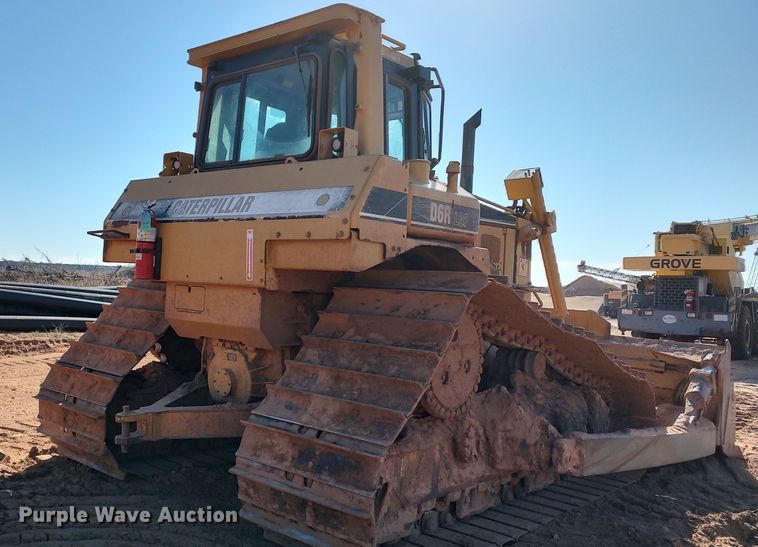 image for item LA9313 2004 Caterpillar D6R LGP Series II  dozer