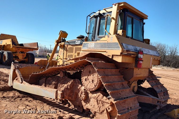 image for item LA9313 2004 Caterpillar D6R LGP Series II  dozer