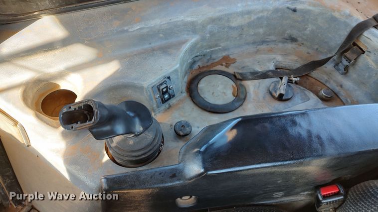 image for item LA9313 2004 Caterpillar D6R LGP Series II  dozer