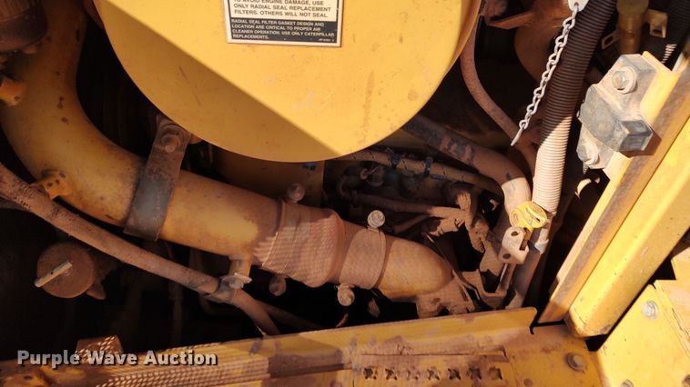 image for item LA9313 2004 Caterpillar D6R LGP Series II  dozer
