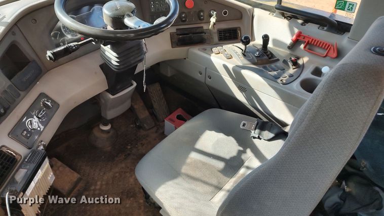 image for item LA9314 2016 Volvo A25G  haul truck