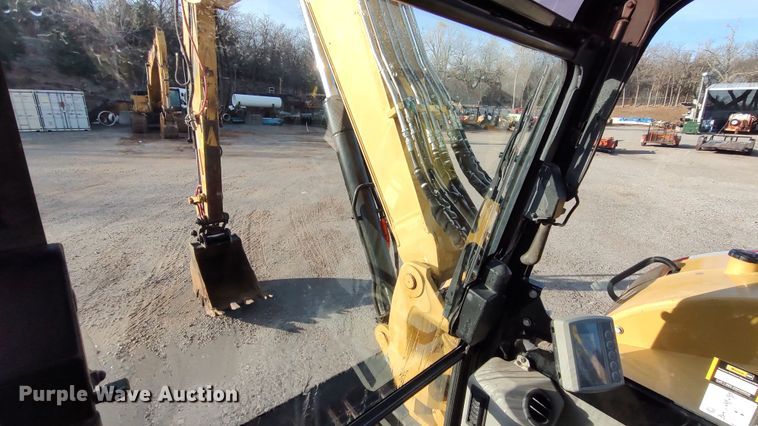 image for item LA9318 2013 Caterpillar 308E2CR  mini excavator