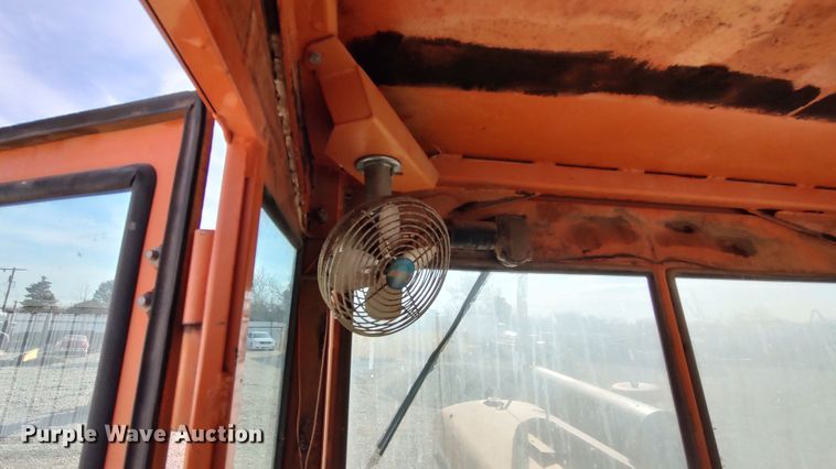 image for item LA9320 Broce  broom