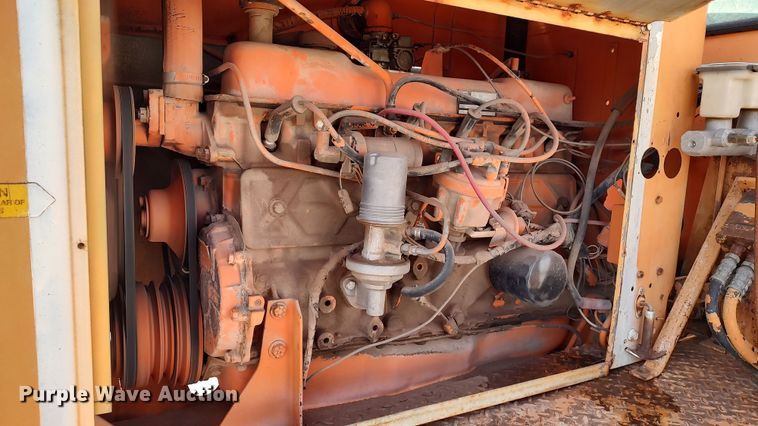 image for item LA9320 Broce  broom