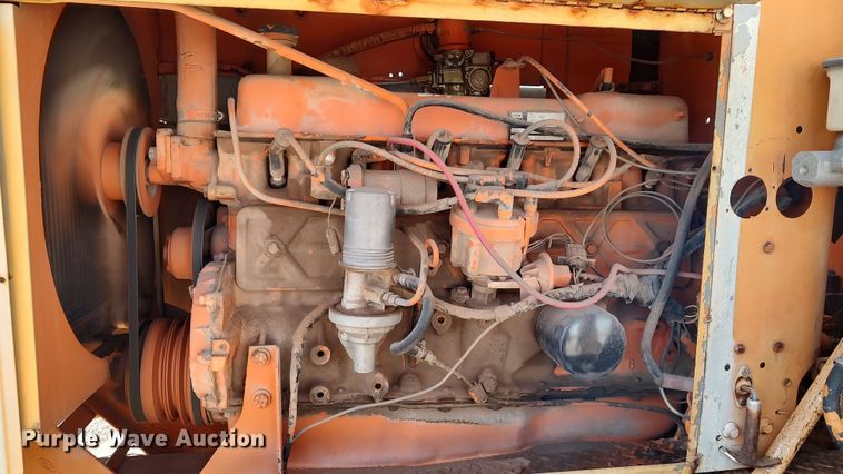 image for item LA9320 Broce  broom