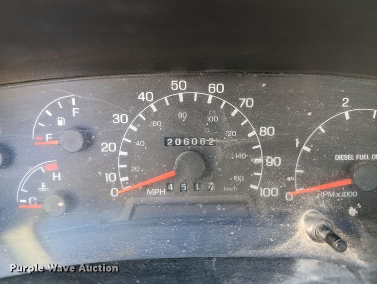 image for item LK9464 2004 Ford F650 Super Duty  utility / service truck