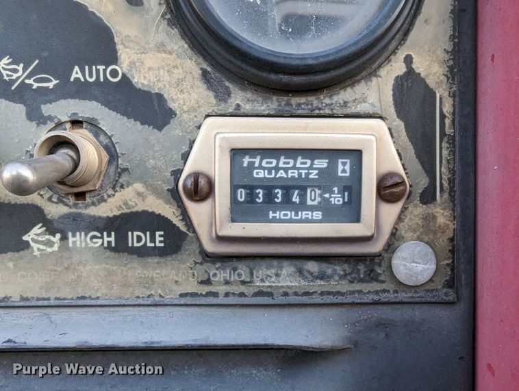 image for item LK9464 2004 Ford F650 Super Duty  utility / service truck