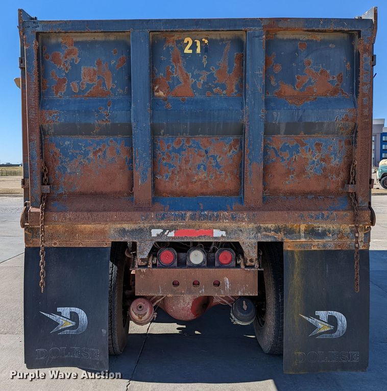 image for item LK9465 2000 Kenworth W900B  dump truck