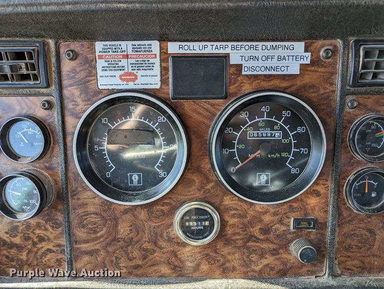 image for item LK9465 2000 Kenworth W900B  dump truck