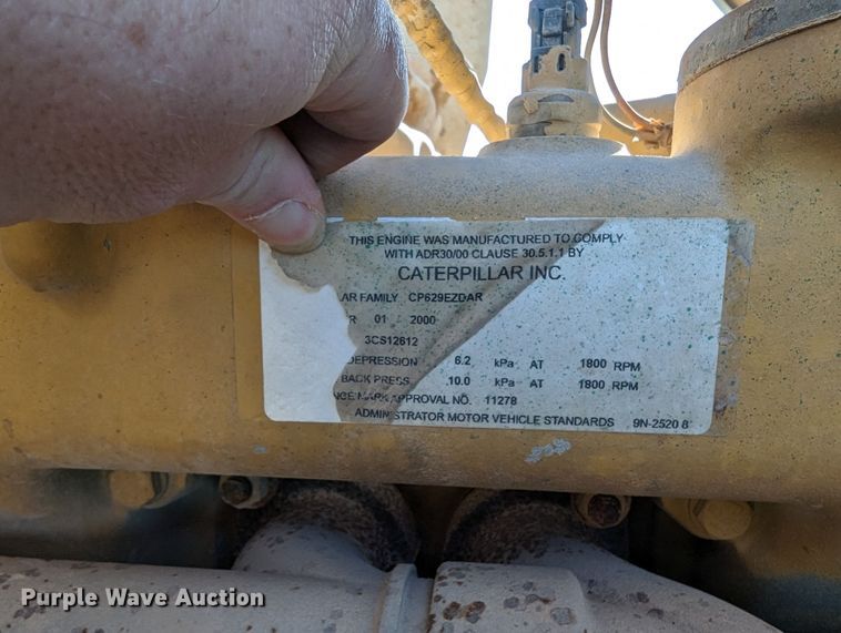 image for item LK9465 2000 Kenworth W900B  dump truck