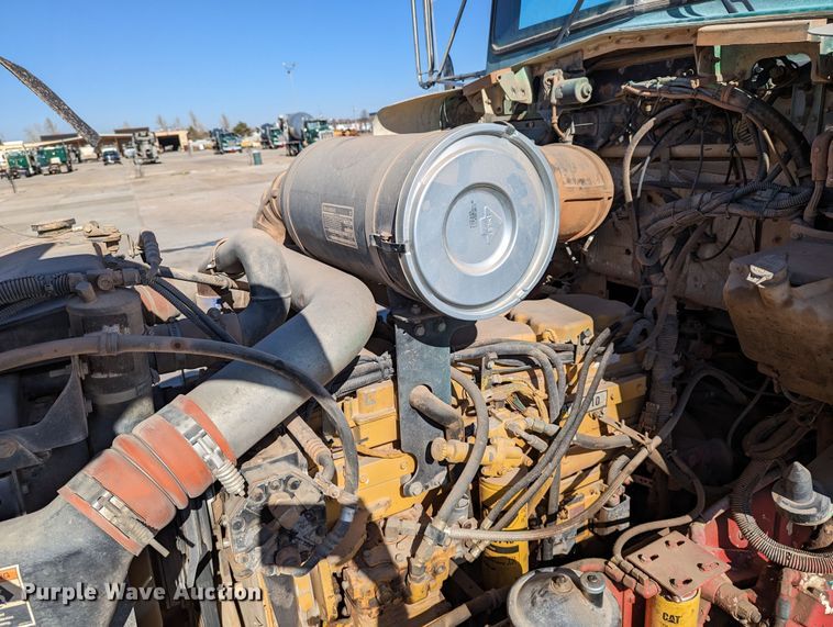 image for item LK9465 2000 Kenworth W900B  dump truck