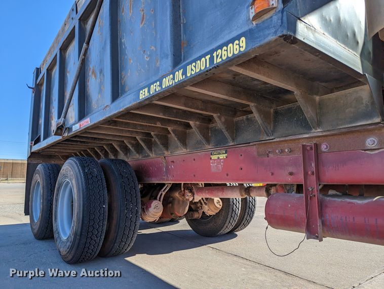 image for item LK9465 2000 Kenworth W900B  dump truck