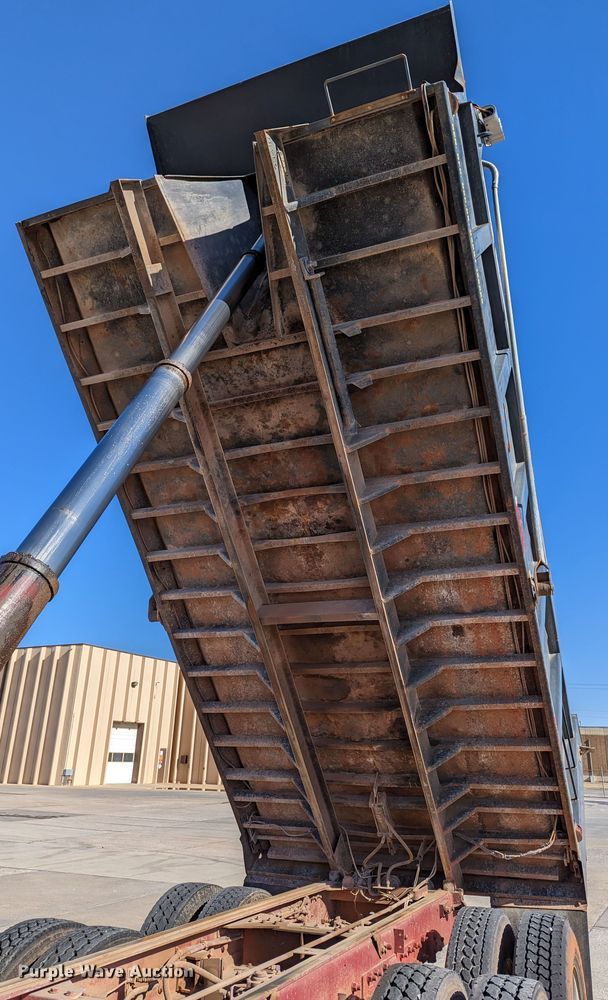 image for item LK9465 2000 Kenworth W900B  dump truck