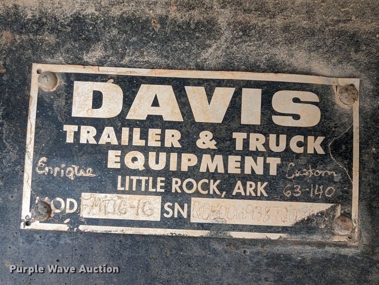 image for item LK9465 2000 Kenworth W900B  dump truck