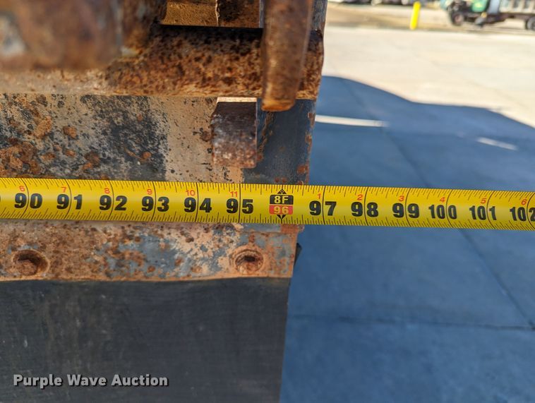 image for item LK9465 2000 Kenworth W900B  dump truck