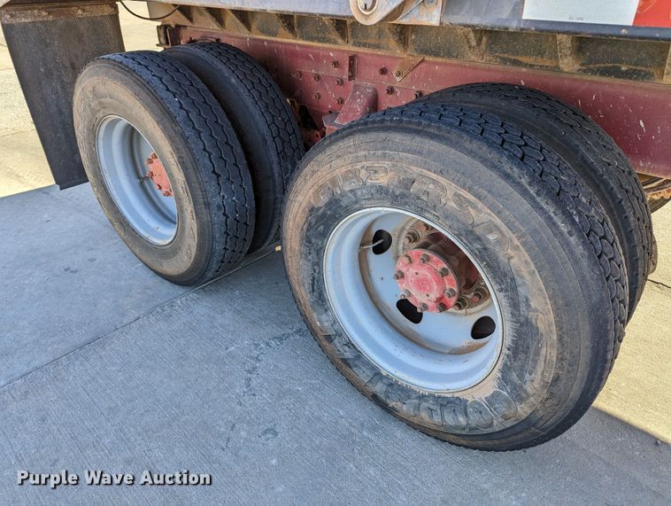 image for item LK9465 2000 Kenworth W900B  dump truck