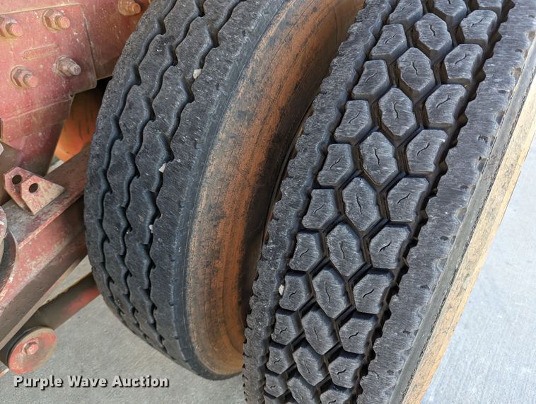 image for item LK9465 2000 Kenworth W900B  dump truck