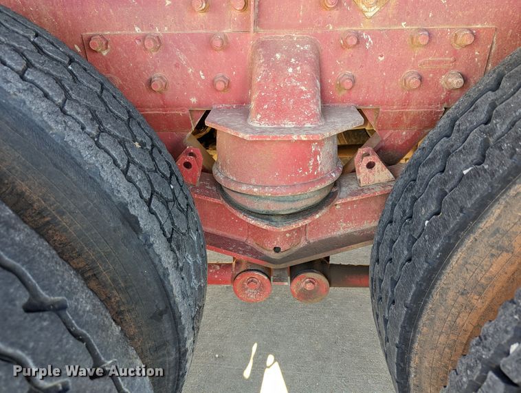 image for item LK9465 2000 Kenworth W900B  dump truck