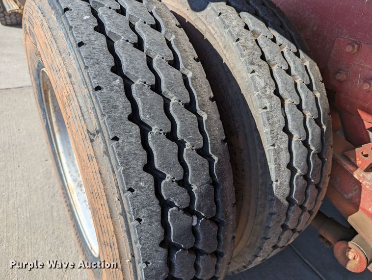 image for item LK9465 2000 Kenworth W900B  dump truck