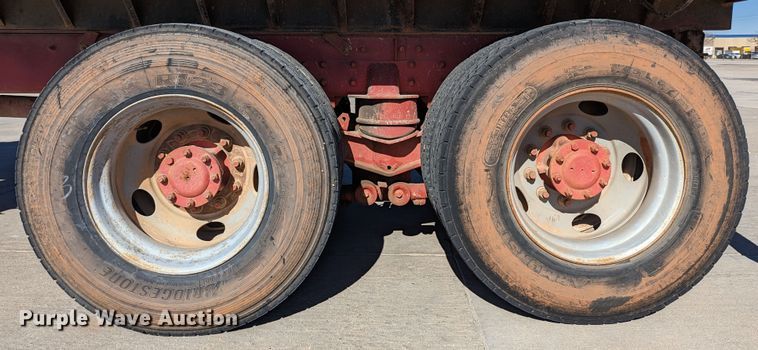 image for item LK9465 2000 Kenworth W900B  dump truck