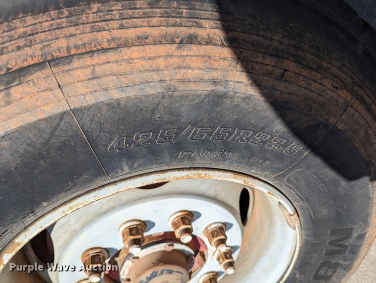 image for item LK9465 2000 Kenworth W900B  dump truck