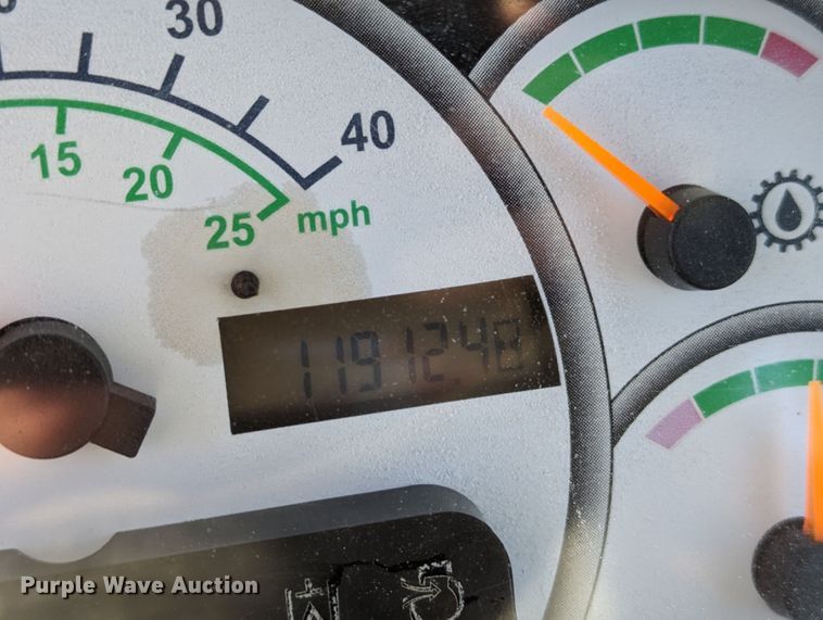 image for item LK9469 2006 Caterpillar 930G  wheel loader