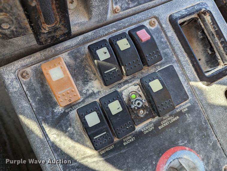 image for item LK9469 2006 Caterpillar 930G  wheel loader