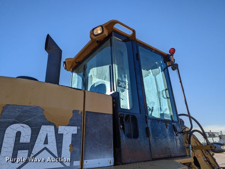 image for item LK9469 2006 Caterpillar 930G  wheel loader