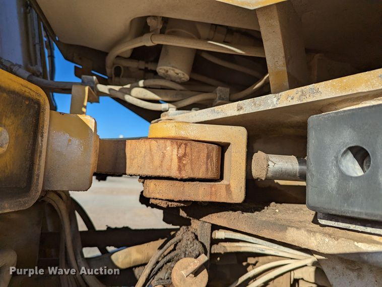 image for item LK9469 2006 Caterpillar 930G  wheel loader