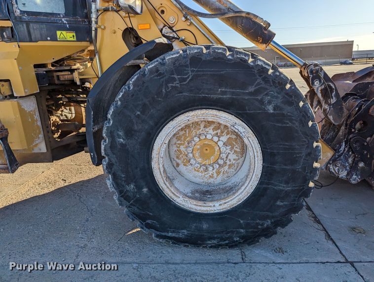 image for item LK9469 2006 Caterpillar 930G  wheel loader