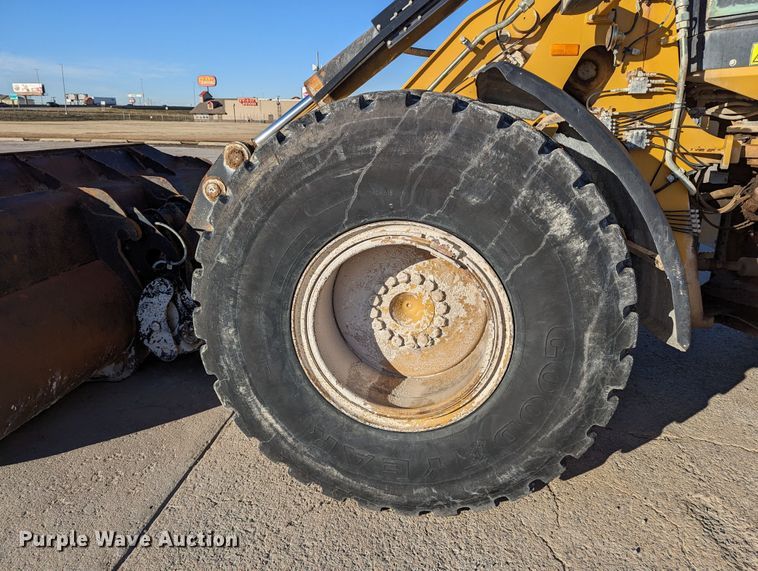 image for item LK9469 2006 Caterpillar 930G  wheel loader