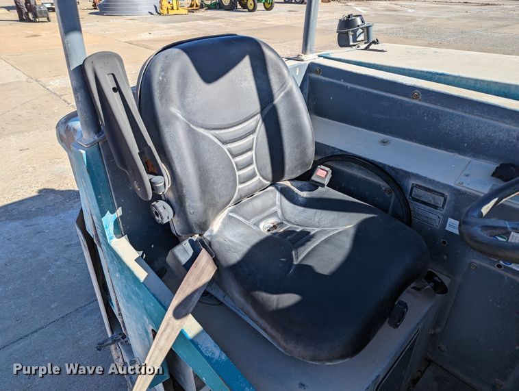 image for item LK9473 Tennant S30  sweeper