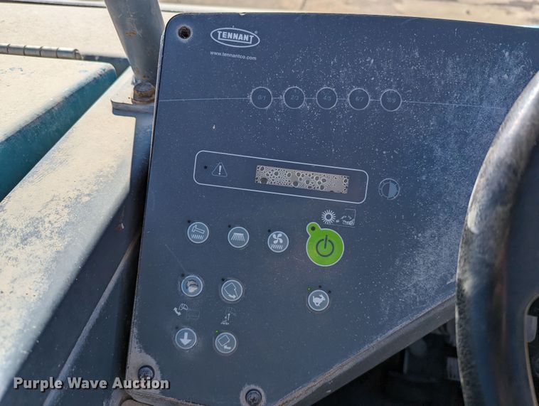 image for item LK9473 Tennant S30  sweeper