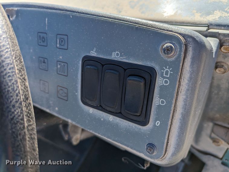 image for item LK9473 Tennant S30  sweeper