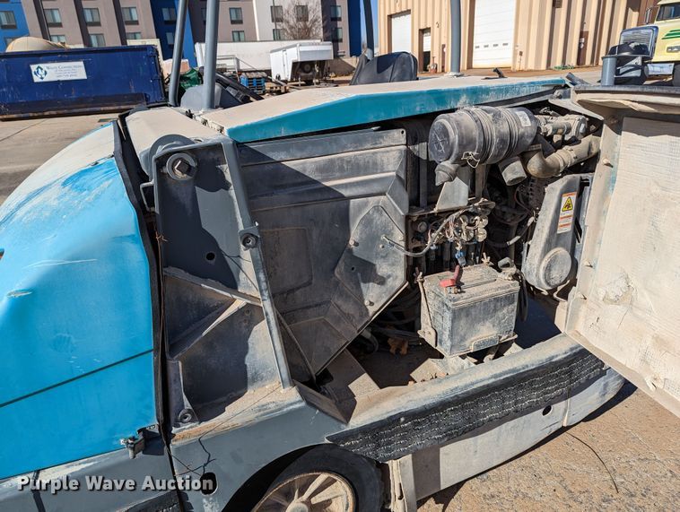 image for item LK9473 Tennant S30  sweeper