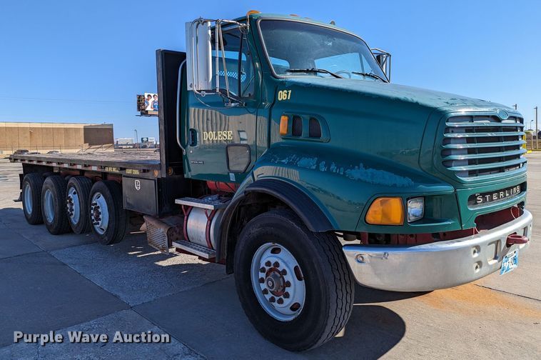 image for item LK9475 2002 Sterling L-Line  flatbed truck