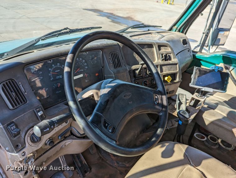 image for item LK9475 2002 Sterling L-Line  flatbed truck