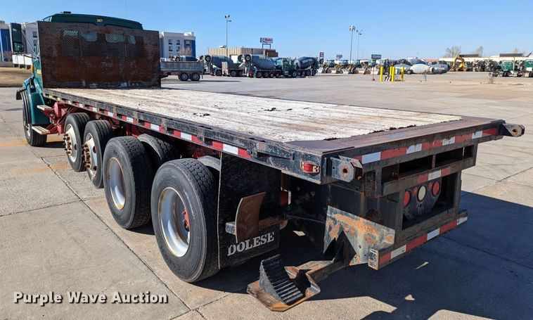 image for item LK9475 2002 Sterling L-Line  flatbed truck